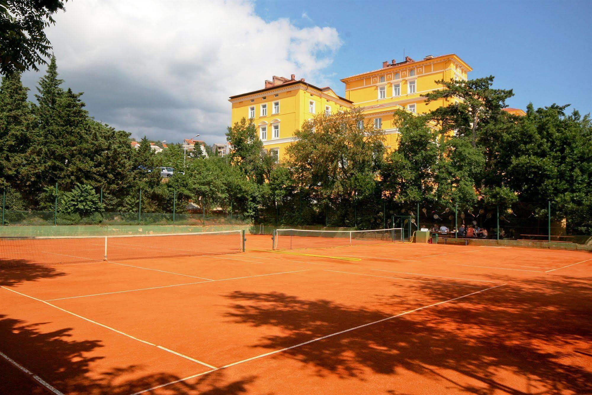 Hotel Kvarner Palace 4*