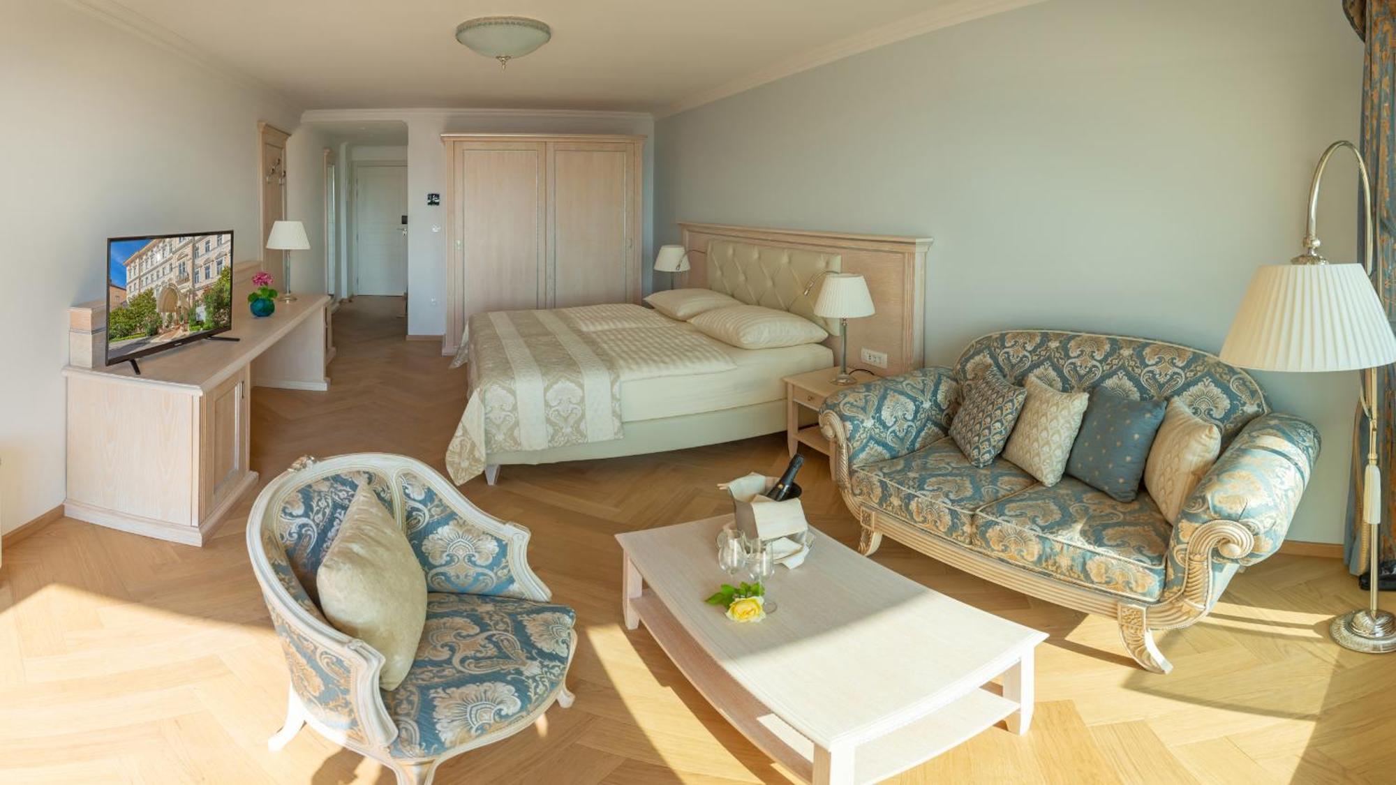Kvarner Palace 4* Crikvenica